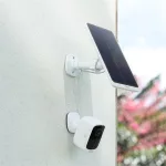 Safemo IP wifi csempekamera szett - SK012 (4K Ultra HD, IP65, mikrofon, hangszóró, 32GB, 6400mAh, SolarP 5W, 24/7)